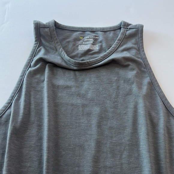 TEK GEAR DRYTEK ATHLETIC DRESS SZ MEDIUM gray - Picture 4 of 8